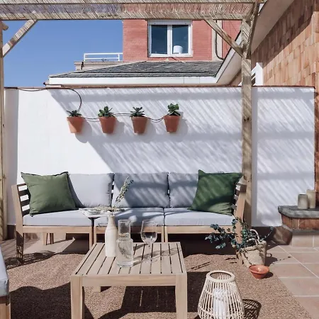 Nerja - 1 Bedroom And Terrace In Sant Gervasi Barcelona