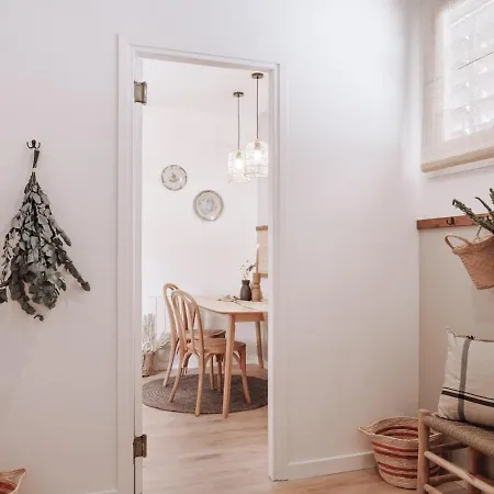 Nerja - 1 Bedroom And Terrace In Sant Gervasi *